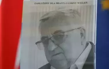 ZAS (13)