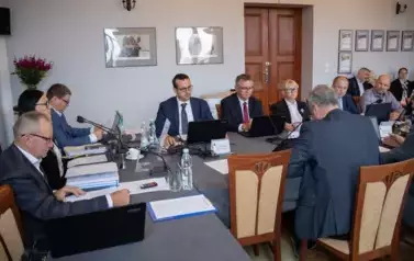 XIII sesja Rady Miejskiej (9)
