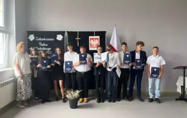 Szkoła w Gulczu (1)