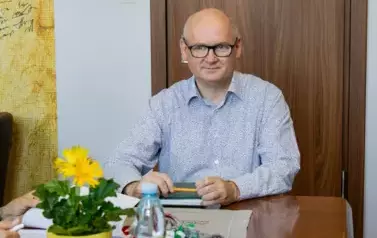 Podpisywanie umowy na projekt kanalizacji w Miałach (10)