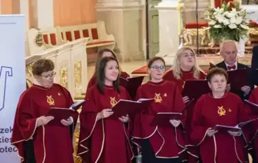 cantans2025ch&oacute;r Lutnia (5)