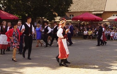 67 (Średnie)