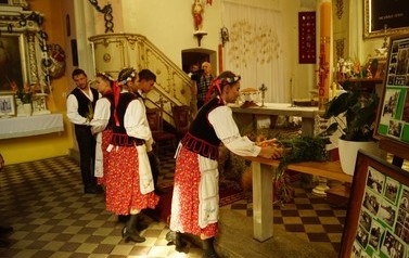 7 (Średnie)