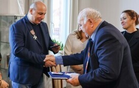 OdznaczeniaOdPolskichDzieciWojnyZaPomoc (4)