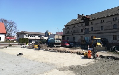 Zdjęcie do Trwa budowa parkingu przy ul. Kasprzaka w Wieleniu